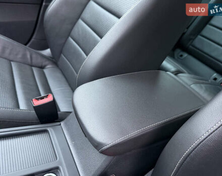 Синій Фольксваген e-Golf, об'ємом двигуна 0 л та пробігом 110 тис. км за 14350 $, фото 54 на Automoto.ua