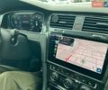 Синий Фольксваген e-Golf, объемом двигателя 0 л и пробегом 94 тыс. км за 15500 $, фото 14 на Automoto.ua