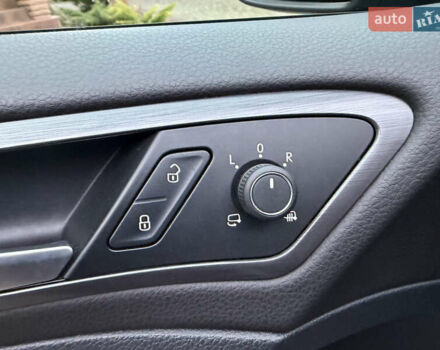 Синій Фольксваген e-Golf, об'ємом двигуна 0 л та пробігом 110 тис. км за 14350 $, фото 61 на Automoto.ua