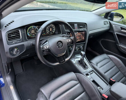 Синій Фольксваген e-Golf, об'ємом двигуна 0 л та пробігом 110 тис. км за 14350 $, фото 43 на Automoto.ua
