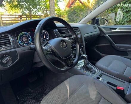 Синій Фольксваген e-Golf, об'ємом двигуна 0 л та пробігом 72 тис. км за 14590 $, фото 13 на Automoto.ua