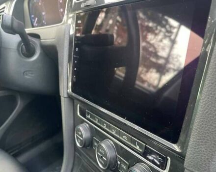 Синий Фольксваген e-Golf, объемом двигателя 0 л и пробегом 108 тыс. км за 13500 $, фото 15 на Automoto.ua