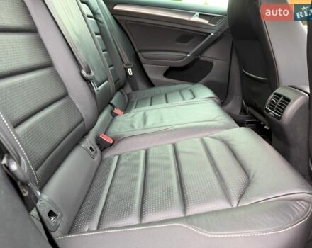 Синий Фольксваген e-Golf, объемом двигателя 0 л и пробегом 110 тыс. км за 14700 $, фото 75 на Automoto.ua