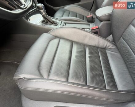 Синий Фольксваген e-Golf, объемом двигателя 0 л и пробегом 110 тыс. км за 14700 $, фото 92 на Automoto.ua
