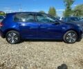 Синий Фольксваген e-Golf, объемом двигателя 0 л и пробегом 42 тыс. км за 14200 $, фото 12 на Automoto.ua