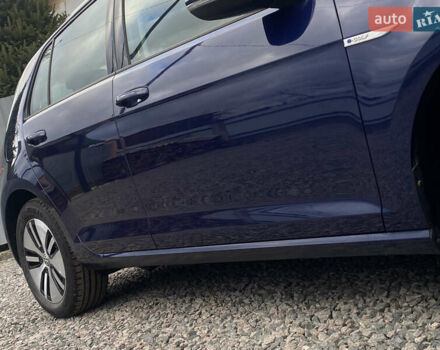 Синий Фольксваген e-Golf, объемом двигателя 0 л и пробегом 141 тыс. км за 12800 $, фото 7 на Automoto.ua