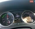 Синий Фольксваген e-Golf, объемом двигателя 0 л и пробегом 19 тыс. км за 16998 $, фото 27 на Automoto.ua