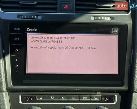 Синий Фольксваген e-Golf, объемом двигателя 0 л и пробегом 71 тыс. км за 15300 $, фото 134 на Automoto.ua