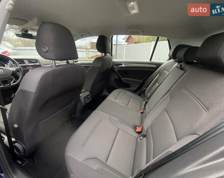 Синий Фольксваген e-Golf, объемом двигателя 0 л и пробегом 141 тыс. км за 12800 $, фото 53 на Automoto.ua