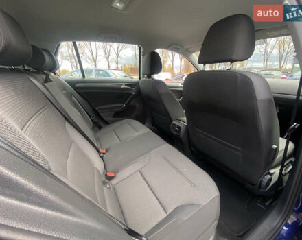 Синий Фольксваген e-Golf, объемом двигателя 0 л и пробегом 141 тыс. км за 12800 $, фото 51 на Automoto.ua