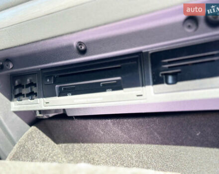 Синий Фольксваген e-Golf, объемом двигателя 0 л и пробегом 71 тыс. км за 15300 $, фото 81 на Automoto.ua