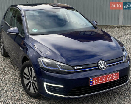 Синий Фольксваген e-Golf, объемом двигателя 0 л и пробегом 141 тыс. км за 12800 $, фото 3 на Automoto.ua