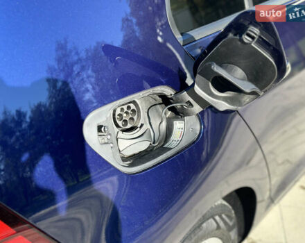 Синий Фольксваген e-Golf, объемом двигателя 0 л и пробегом 71 тыс. км за 15300 $, фото 96 на Automoto.ua