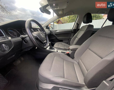 Синий Фольксваген e-Golf, объемом двигателя 0 л и пробегом 141 тыс. км за 12800 $, фото 40 на Automoto.ua