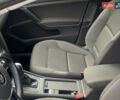 Синий Фольксваген e-Golf, объемом двигателя 0 л и пробегом 141 тыс. км за 12800 $, фото 32 на Automoto.ua