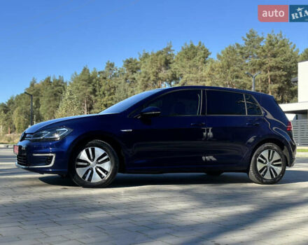 Синий Фольксваген e-Golf, объемом двигателя 0 л и пробегом 71 тыс. км за 15300 $, фото 144 на Automoto.ua