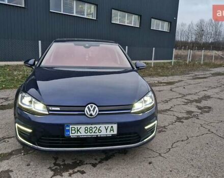 Синий Фольксваген e-Golf, объемом двигателя 0 л и пробегом 88 тыс. км за 16499 $, фото 22 на Automoto.ua