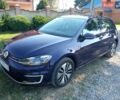 Синий Фольксваген e-Golf, объемом двигателя 0 л и пробегом 19 тыс. км за 16998 $, фото 1 на Automoto.ua