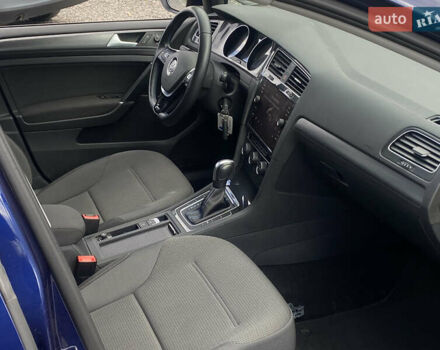 Синий Фольксваген e-Golf, объемом двигателя 0 л и пробегом 141 тыс. км за 12800 $, фото 43 на Automoto.ua