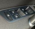 Синий Фольксваген e-Golf, объемом двигателя 0 л и пробегом 64 тыс. км за 16500 $, фото 44 на Automoto.ua