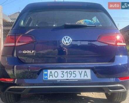 Синий Фольксваген e-Golf, объемом двигателя 0 л и пробегом 121 тыс. км за 14200 $, фото 8 на Automoto.ua