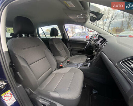 Синий Фольксваген e-Golf, объемом двигателя 0 л и пробегом 141 тыс. км за 12800 $, фото 42 на Automoto.ua