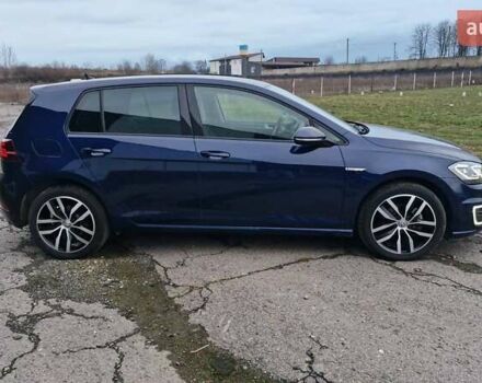Синий Фольксваген e-Golf, объемом двигателя 0 л и пробегом 88 тыс. км за 16499 $, фото 21 на Automoto.ua