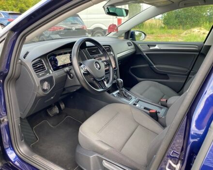 Синий Фольксваген e-Golf, объемом двигателя 0 л и пробегом 64 тыс. км за 16500 $, фото 36 на Automoto.ua