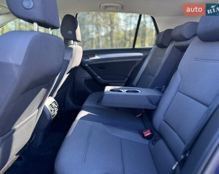 Синий Фольксваген e-Golf, объемом двигателя 0 л и пробегом 71 тыс. км за 15300 $, фото 84 на Automoto.ua