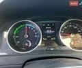 Синий Фольксваген e-Golf, объемом двигателя 0 л и пробегом 19 тыс. км за 16998 $, фото 28 на Automoto.ua