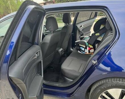 Синий Фольксваген e-Golf, объемом двигателя 0 л и пробегом 84 тыс. км за 13000 $, фото 3 на Automoto.ua