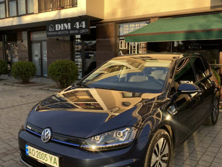 Синий Фольксваген e-Golf, объемом двигателя 0 л и пробегом 140 тыс. км за 11200 $, фото 1 на Automoto.ua