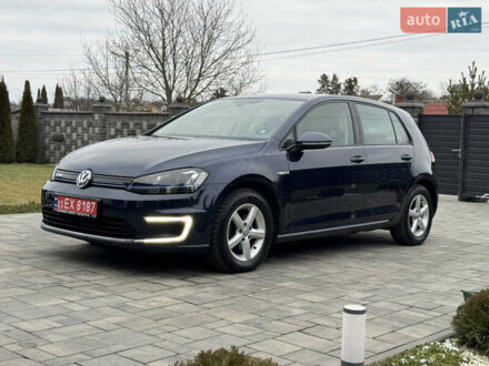 Фольксваген e-Golf 2015 у Рівному на Automoto.ua Синій Фольксваген e-Golf, об'ємом двигуна 0 л та пробігом 127 тис. км за 8150 $, фото 1 на Automoto.ua