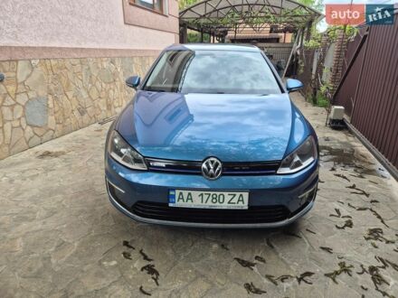 Синий Фольксваген e-Golf, объемом двигателя 0 л и пробегом 91 тыс. км за 8000 $, фото 1 на Automoto.ua