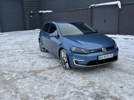 Синий Фольксваген e-Golf, объемом двигателя 0 л и пробегом 195 тыс. км за 7600 $, фото 1 на Automoto.ua