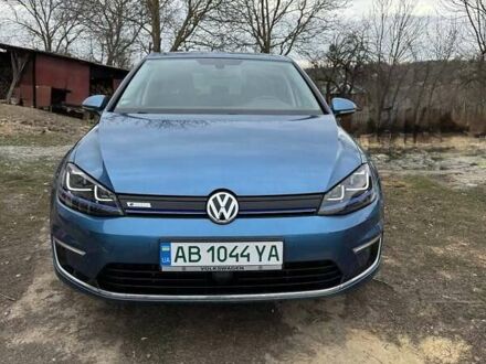 Фольксваген e-Golf 2015 в Жмеренке на Automoto.ua Синий Фольксваген e-Golf, объемом двигателя 0 л и пробегом 130 тыс. км за 11750 $, фото 1 на Automoto.ua