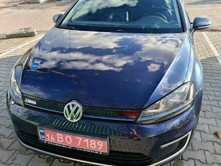 Фольксваген e-Golf 2015 в Житомире на Automoto.ua Синий Фольксваген e-Golf, объемом двигателя 0 л и пробегом 74 тыс. км за 12000 $, фото 1 на Automoto.ua