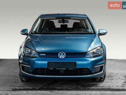 Синий Фольксваген e-Golf, объемом двигателя 0 л и пробегом 93 тыс. км за 6700 $, фото 1 на Automoto.ua