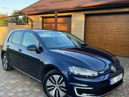 Синий Фольксваген e-Golf, объемом двигателя 0 л и пробегом 186 тыс. км за 8900 $, фото 1 на Automoto.ua