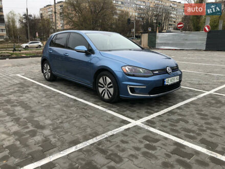 Синий Фольксваген e-Golf, объемом двигателя 0 л и пробегом 117 тыс. км за 10600 $, фото 1 на Automoto.ua