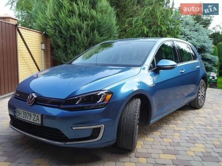 Синий Фольксваген e-Golf, объемом двигателя 0 л и пробегом 86 тыс. км за 10900 $, фото 1 на Automoto.ua