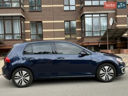Синий Фольксваген e-Golf, объемом двигателя 0 л и пробегом 103 тыс. км за 8700 $, фото 1 на Automoto.ua