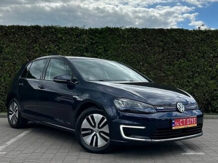 Синий Фольксваген e-Golf, объемом двигателя 0 л и пробегом 95 тыс. км за 8999 $, фото 1 на Automoto.ua