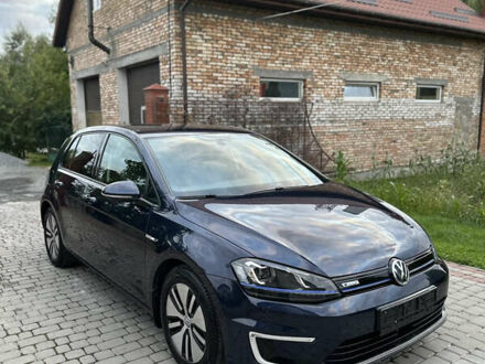 Фольксваген e-Golf 2016 у Львові на Automoto.ua Синій Фольксваген e-Golf, об'ємом двигуна 0 л та пробігом 132 тис. км за 7900 $, фото 1 на Automoto.ua