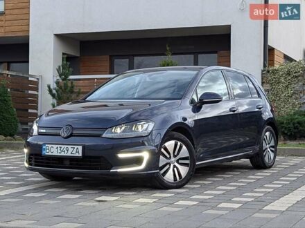 Фольксваген e-Golf 2016 у Стрые на Automoto.ua Синій Фольксваген e-Golf, об'ємом двигуна 0 л та пробігом 125 тис. км за 9900 $, фото 1 на Automoto.ua