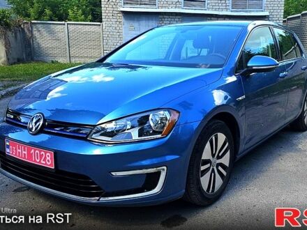Синий Фольксваген e-Golf, объемом двигателя 80 л и пробегом 102 тыс. км за 11000 $, фото 1 на Automoto.ua