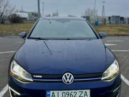 Синий Фольксваген e-Golf, объемом двигателя 0 л и пробегом 112 тыс. км за 14000 $, фото 1 на Automoto.ua