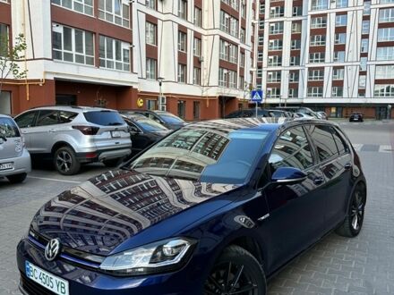 Синий Фольксваген e-Golf, объемом двигателя 0 л и пробегом 183 тыс. км за 11200 $, фото 1 на Automoto.ua