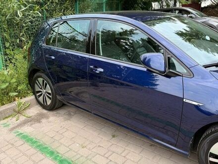 Синий Фольксваген e-Golf, объемом двигателя 0 л и пробегом 136 тыс. км за 14000 $, фото 1 на Automoto.ua