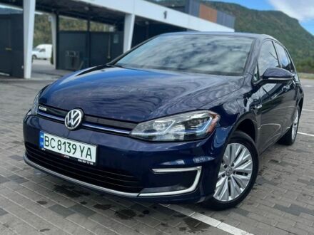 Синий Фольксваген e-Golf, объемом двигателя 0 л и пробегом 97 тыс. км за 11499 $, фото 1 на Automoto.ua